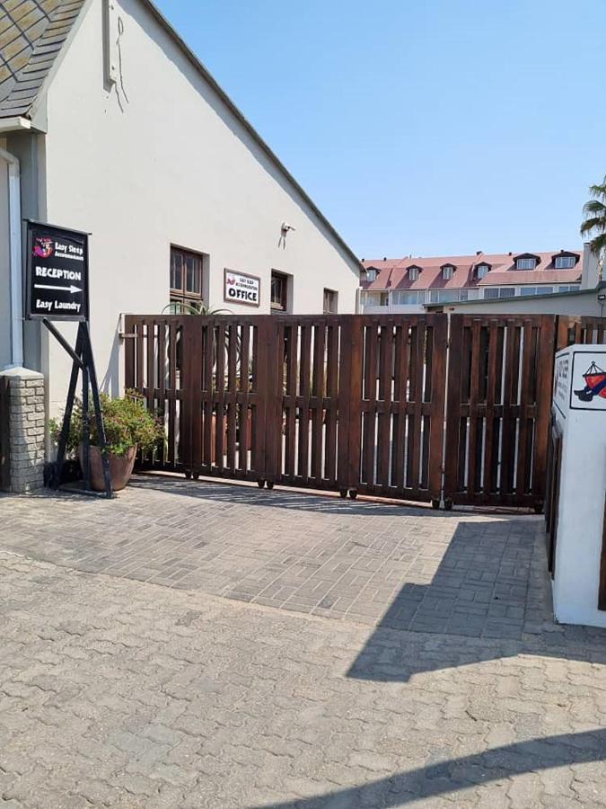Eazy Sleep Accommodation Swakopmund Exterior foto