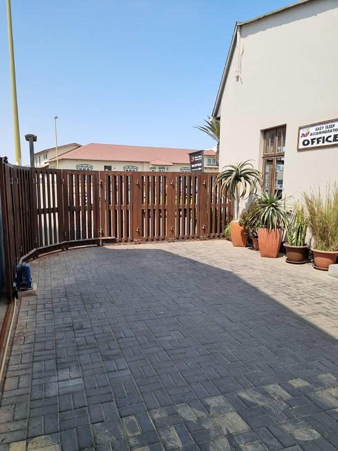Eazy Sleep Accommodation Swakopmund Exterior foto