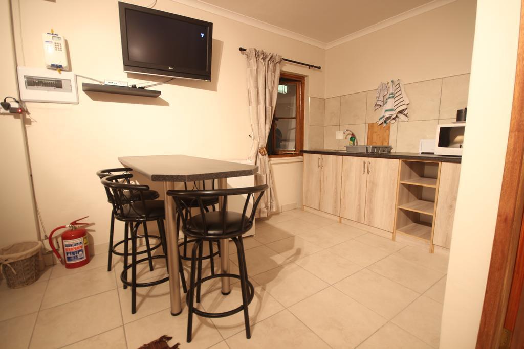 Eazy Sleep Accommodation Swakopmund Exterior foto